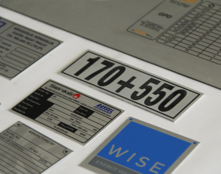 alüminyum etiket imalatı